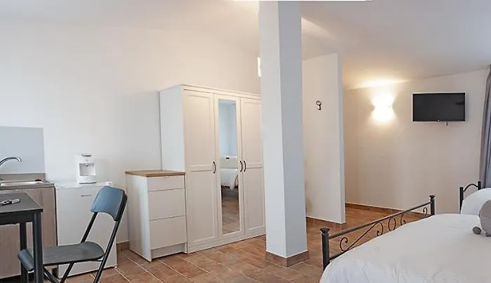 Κατάλυμα σε φάρμα Pelos